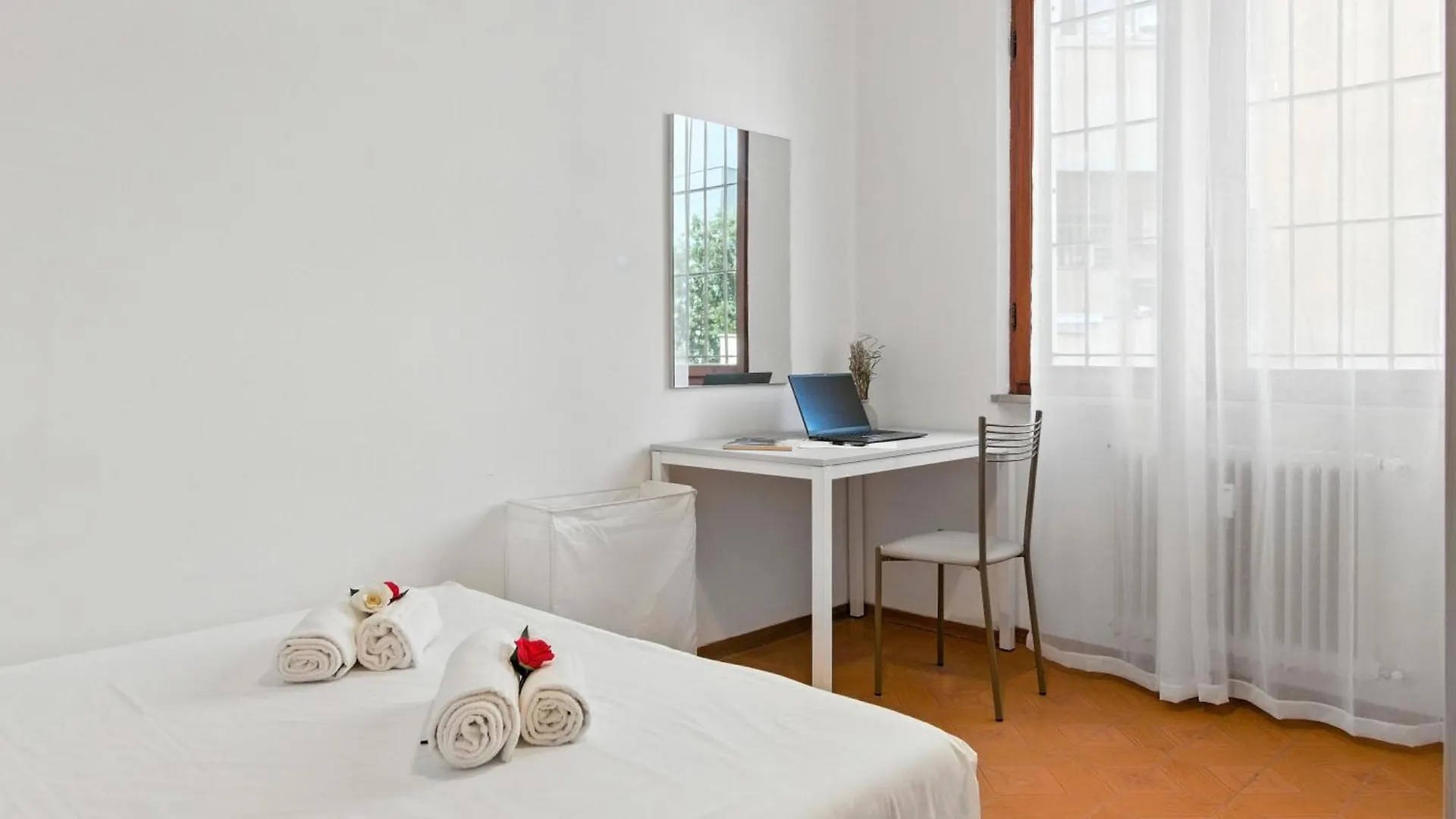 Landi 3 - 2 Camere Con Balcone, Ascensore E Parcheggio Pisa 0*,